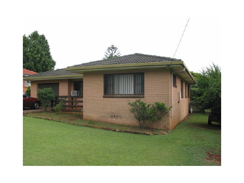 11 Elliott Avenue, Alstonville NSW 2477