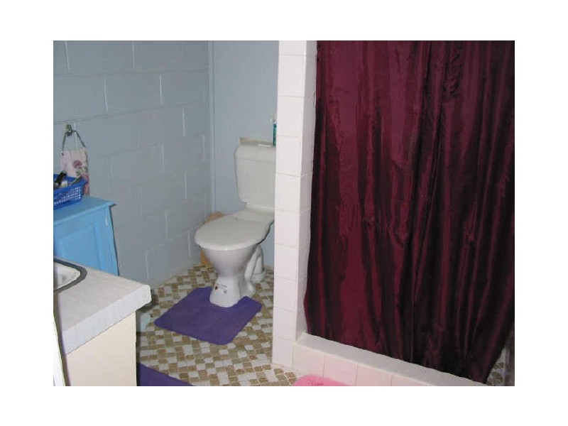 2/25 Midway Avenue, Wollongbar NSW 2477