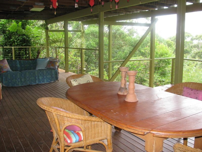 18 Towalbyn Place, Uralba NSW 2477