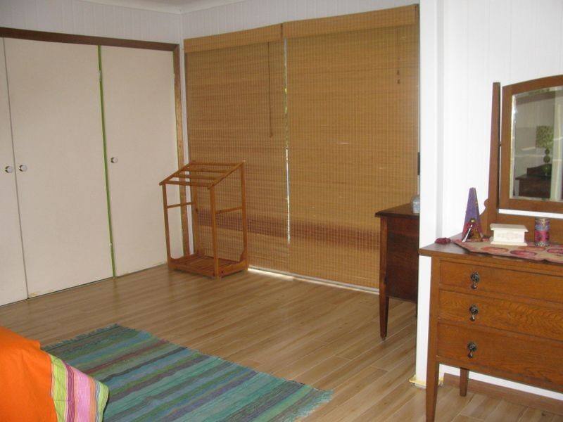 18 Towalbyn Place, Uralba NSW 2477