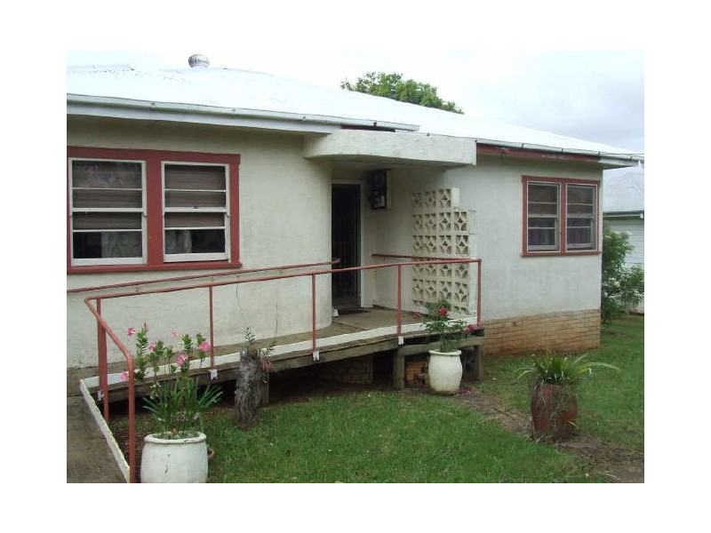 8 Commercial Road, Alstonville NSW 2477