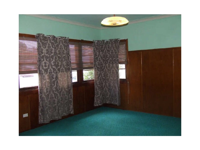 8 Commercial Road, Alstonville NSW 2477