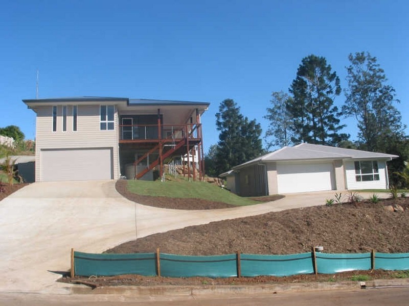 1 & 2/66 Wanda Drive, East Lismore NSW 2480