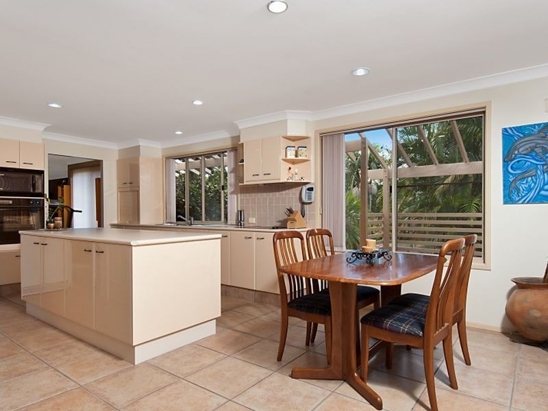 27 Valley Drive, Alstonville NSW 2477