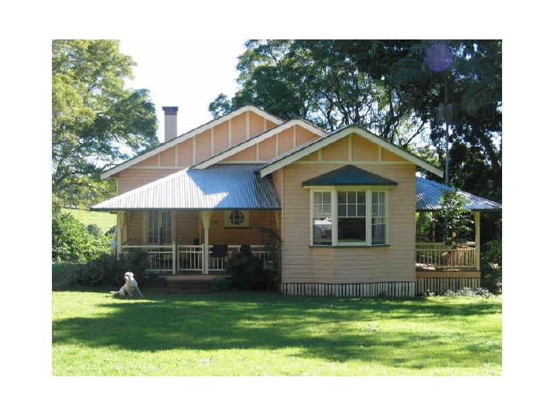 10 Victoria Park Road, Alstonville NSW 2477