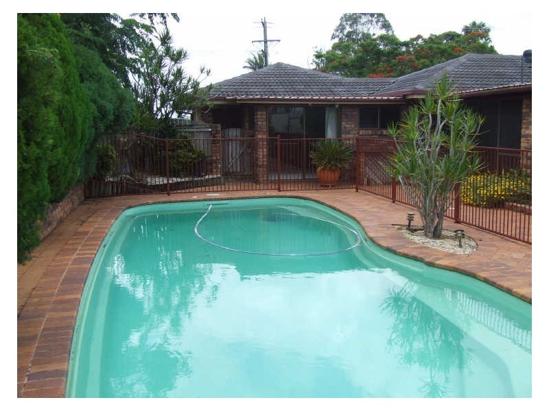 4 Suncrest Avenue, Alstonville NSW 2477