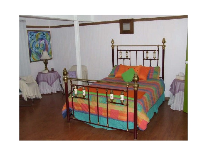 18 Towalbyn Place, Uralba NSW 2477