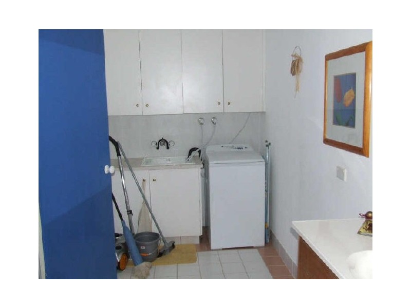 18 Towalbyn Place, Uralba NSW 2477