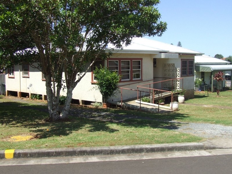 8 Commercial Road, Alstonville NSW 2477