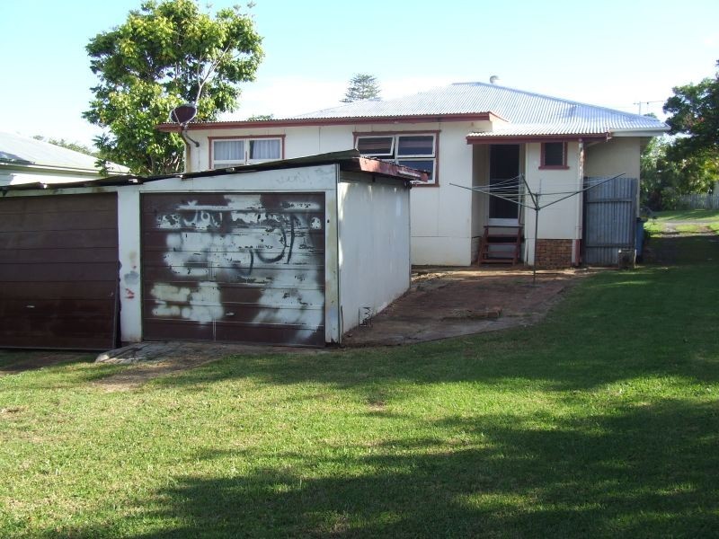 8 Commercial Road, Alstonville NSW 2477