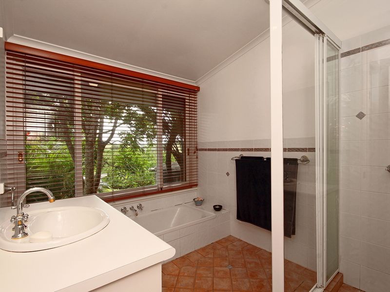 11 Avocado Lane, Alstonville NSW 2477