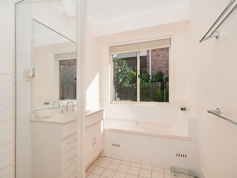 38 Cerreto Circuit, Wollongbar NSW 2477