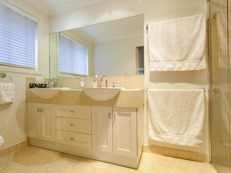 44 Hellyar Drive, Wollongbar NSW 2477