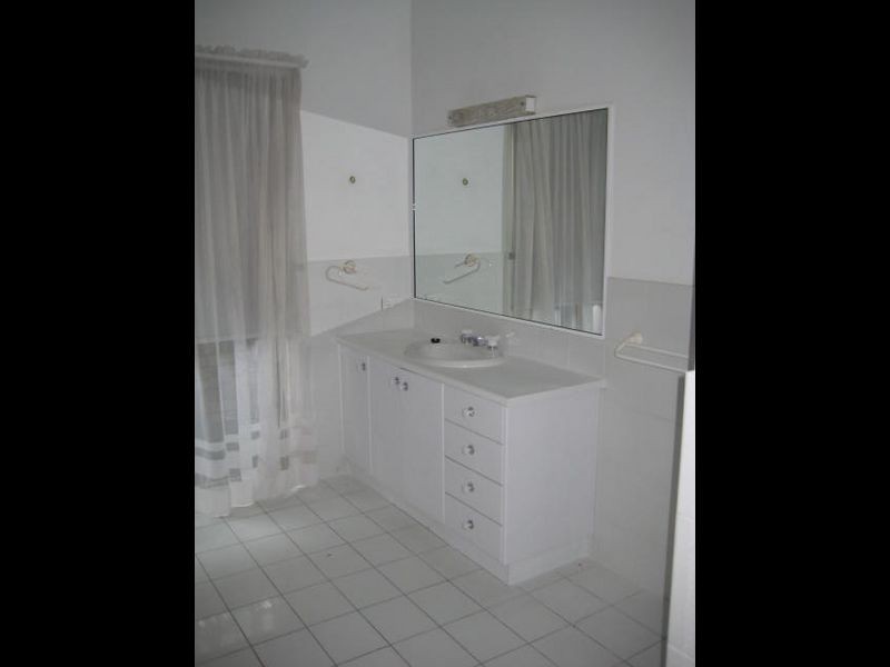 5 Valley Drive, Alstonville NSW 2477