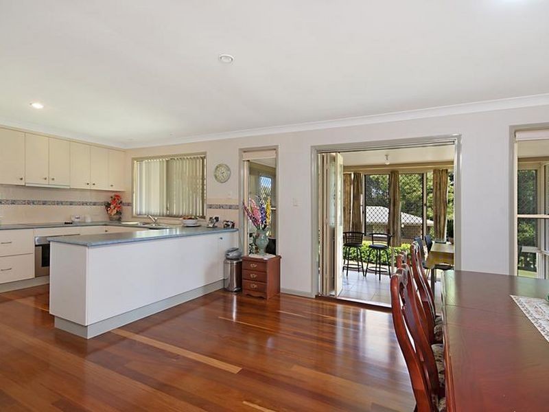 16 Davey Road, Uralba NSW 2477