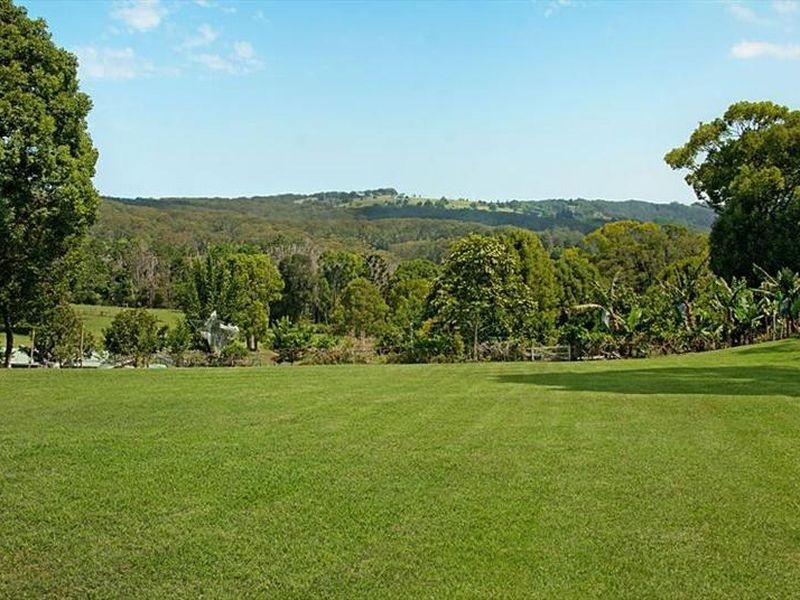 16 Davey Road, Uralba NSW 2477