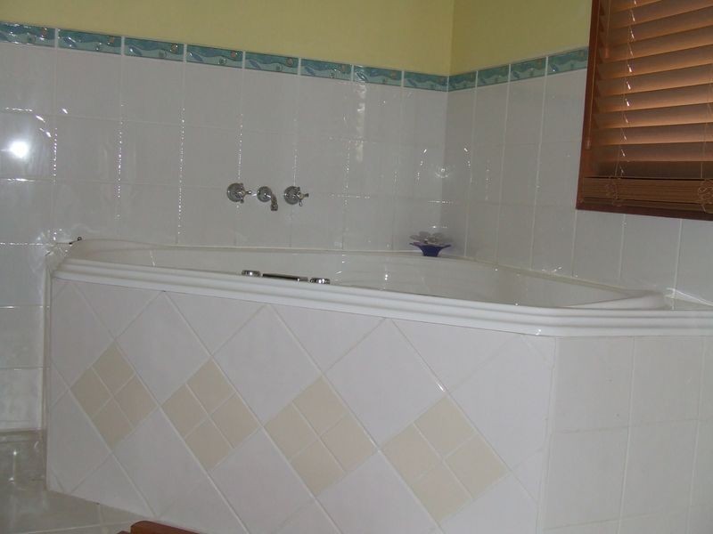 8 Commercial Road, Alstonville NSW 2477