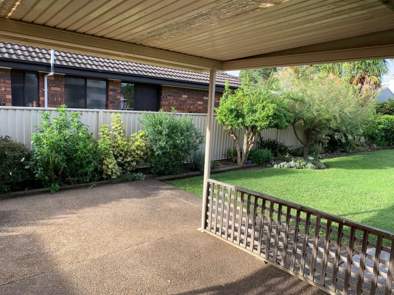 12 Boonerah Street, Albion Park Rail NSW 2527