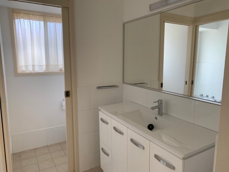 12 Boonerah Street, Albion Park Rail NSW 2527