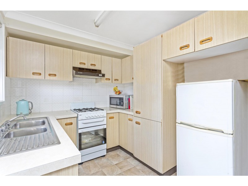 13 Burdekin Drive, Albion Park NSW 2527