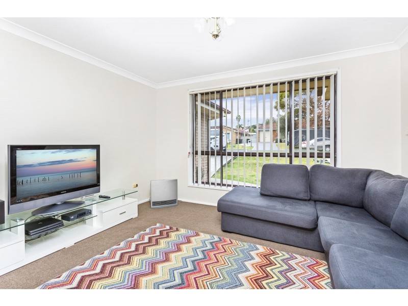 13 Burdekin Drive, Albion Park NSW 2527