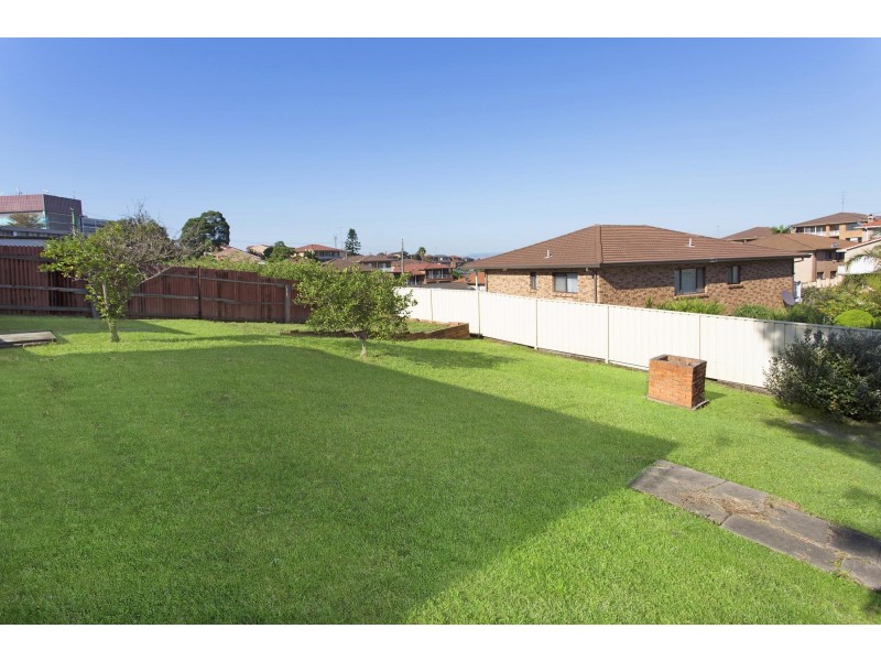 101 Cowper Street, Warrawong NSW 2502