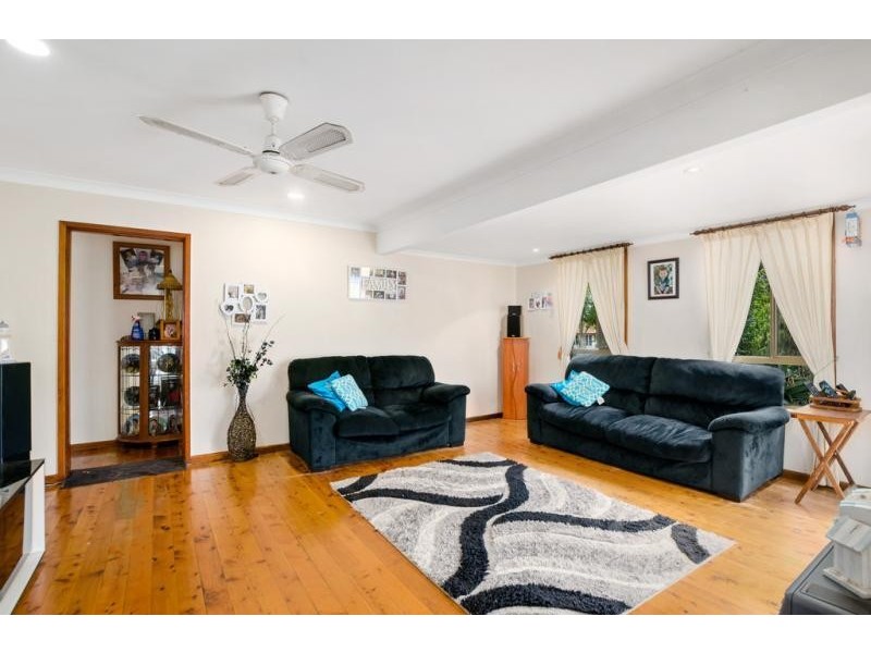 15 Martin Street, Warilla NSW 2528