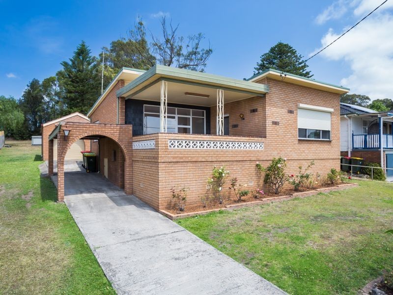 126 Lake Entrance Rd, Oak Flats NSW 2529