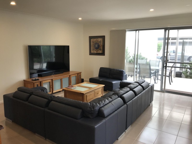 50 Cove Boulevard, Shell Cove NSW 2529