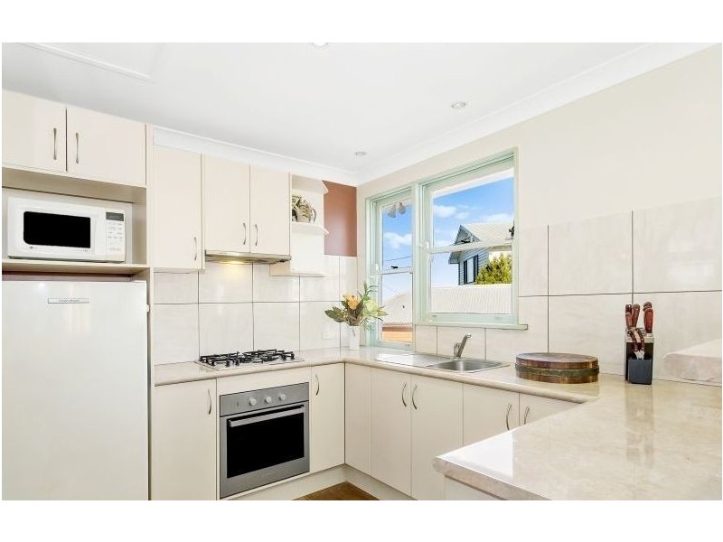 1 Hill St, Warilla NSW 2528