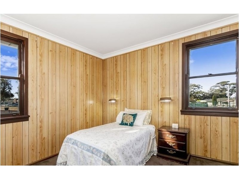 1 Hill St, Warilla NSW 2528