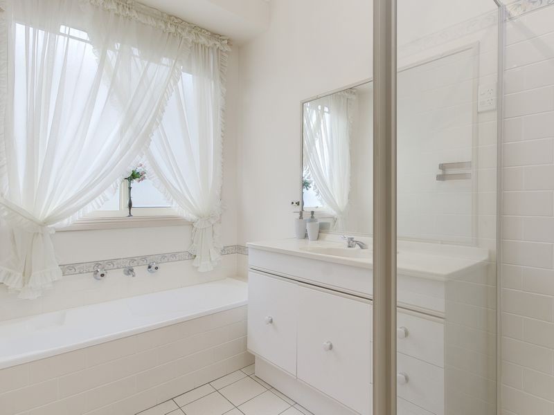 1/72-74 Daintree Drive, Albion Park NSW 2527