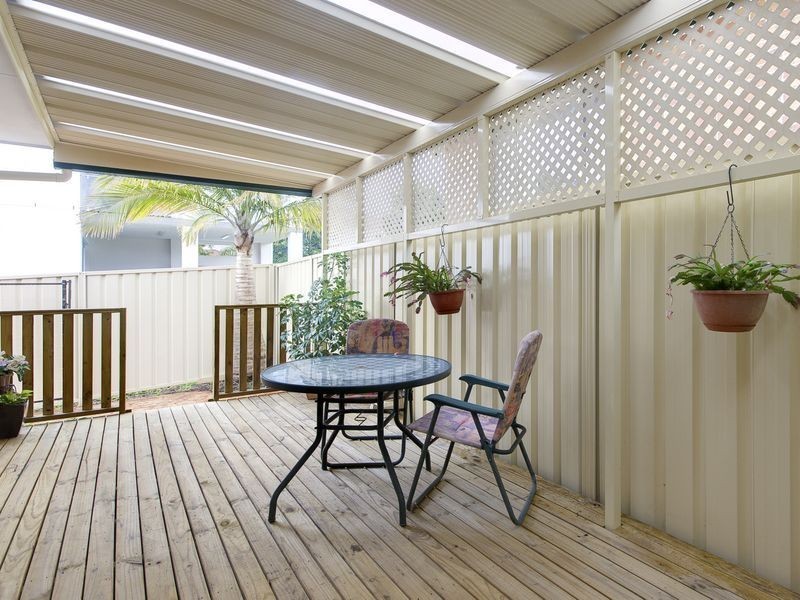 1/72-74 Daintree Drive, Albion Park NSW 2527