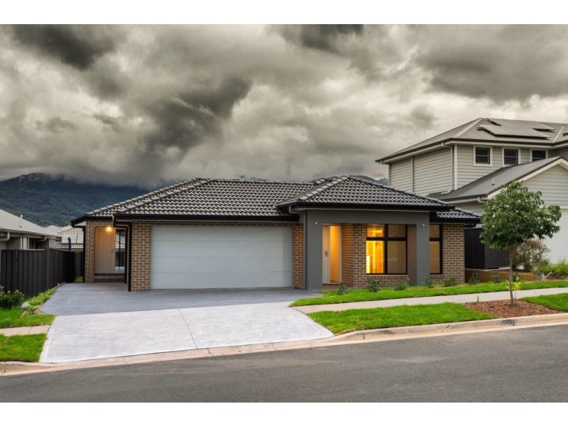 4a Meander Drive, Calderwood NSW 2527
