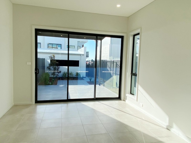 81 Harbour Boulevarde, Shell Cove NSW 2529