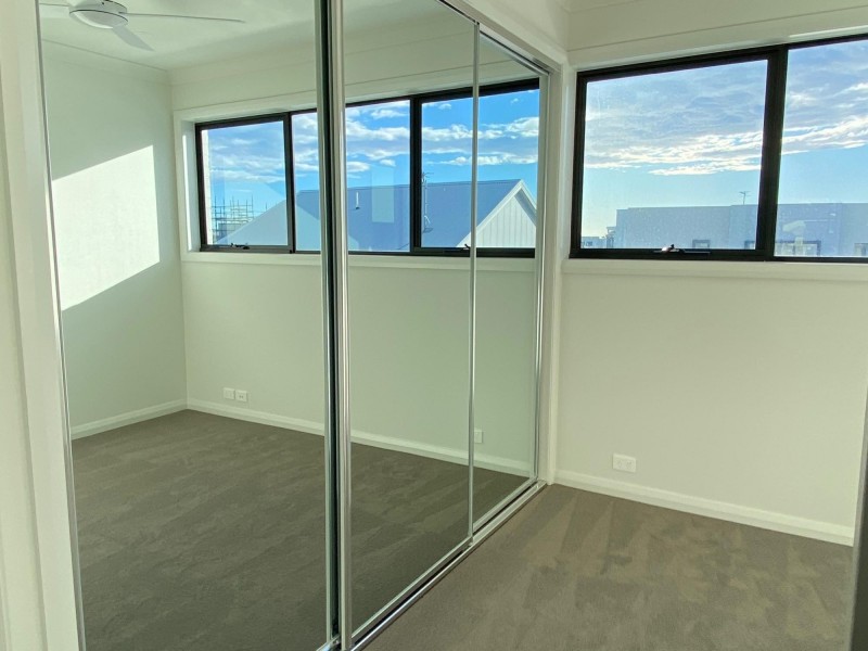 81 Harbour Boulevarde, Shell Cove NSW 2529