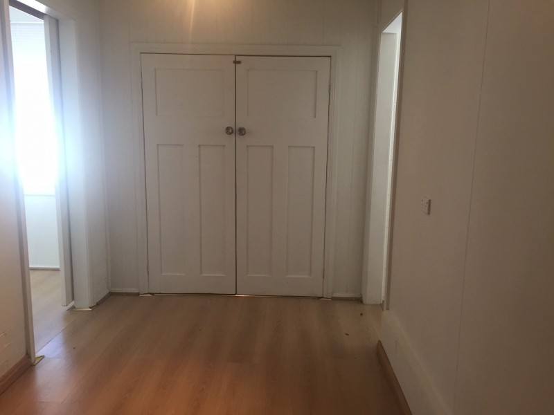 8b Terry Avenue, Warilla NSW 2528