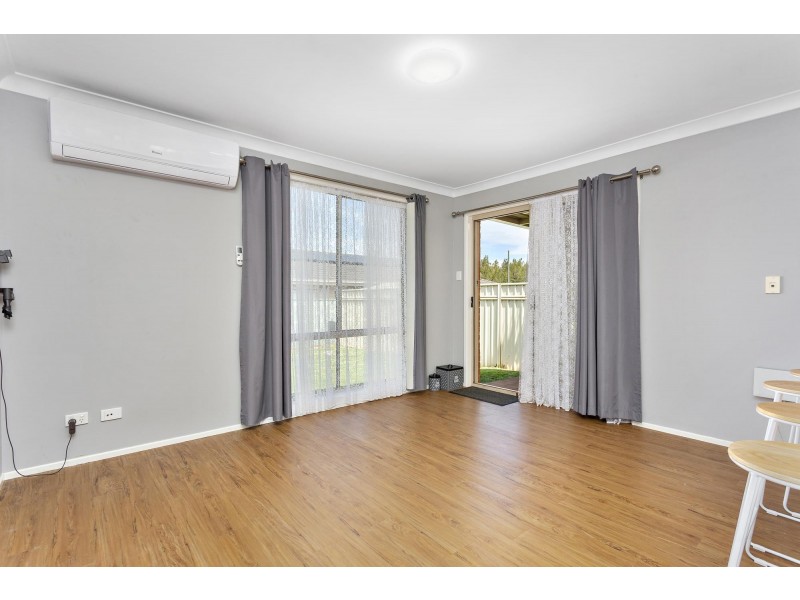 9 Selwyn Grove, Horsley NSW 2530