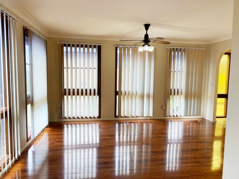 15 Tallowood St, Albion Park NSW 2527