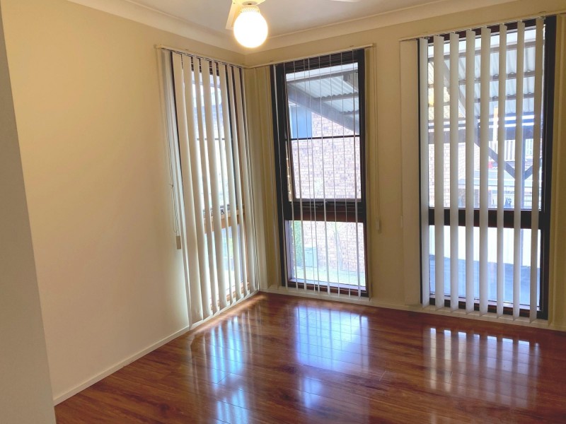 15 Tallowood St, Albion Park NSW 2527