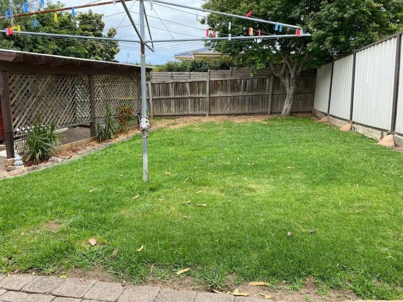 15 Tallowood St, Albion Park NSW 2527