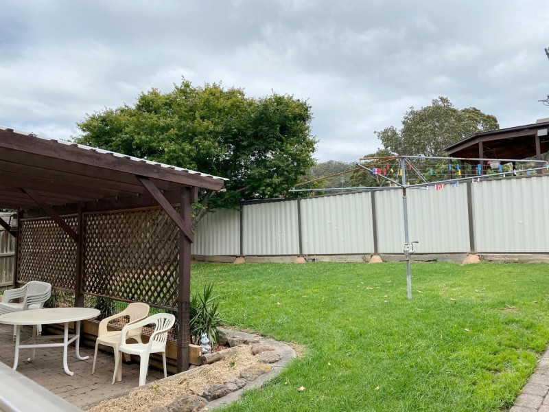 15 Tallowood St, Albion Park NSW 2527