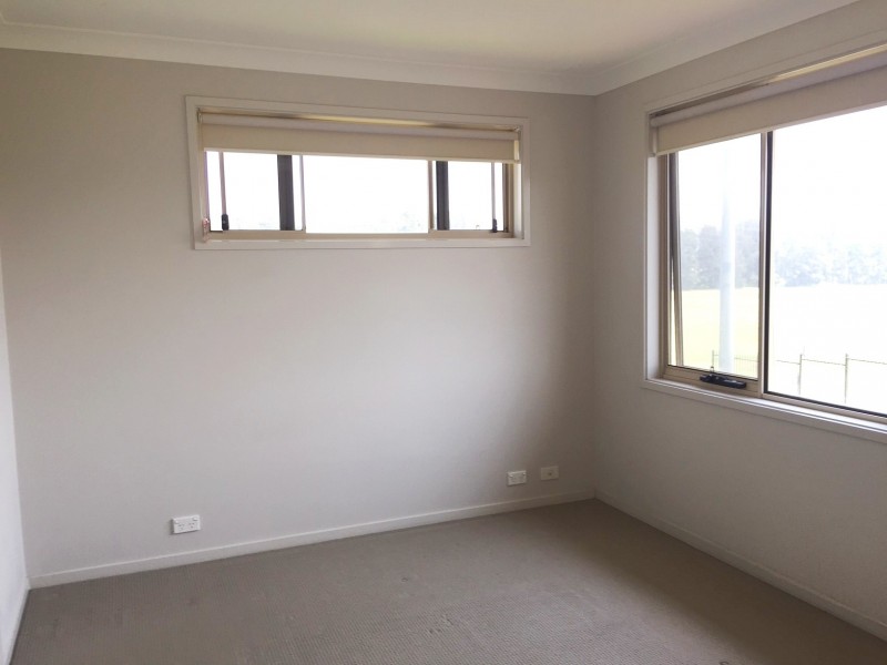 7 Burrinjuck Avenue, Flinders NSW 2529