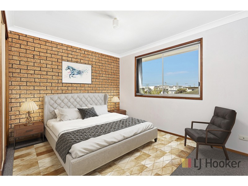 2/62-64 Peterborough Ave, Lake Illawarra NSW 2528