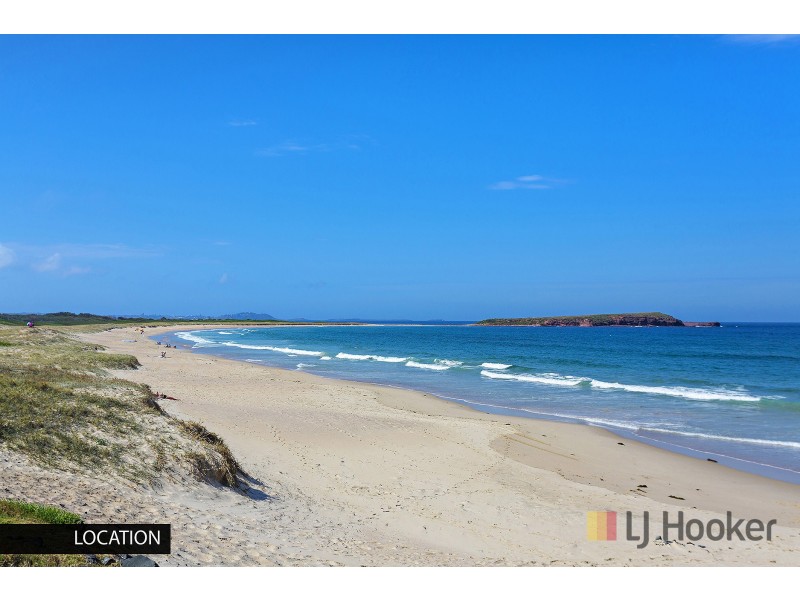 2/62-64 Peterborough Ave, Lake Illawarra NSW 2528