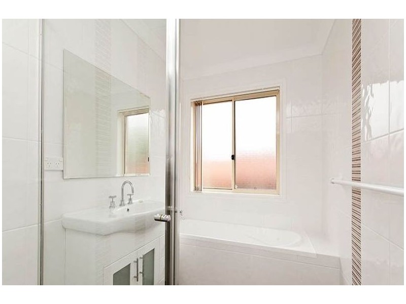 15 Panbula Place, Flinders NSW 2529