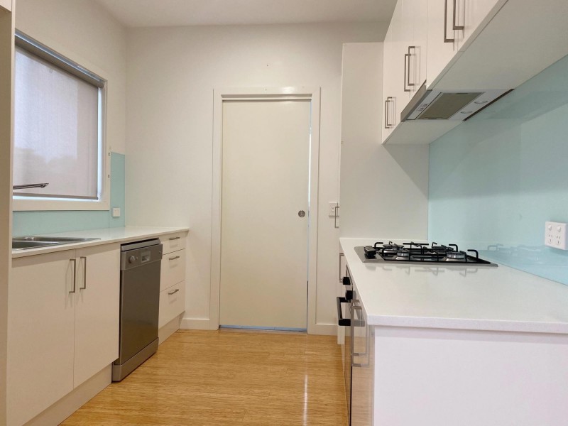 1/15 Reynolds Lane, Oak Flats NSW 2529