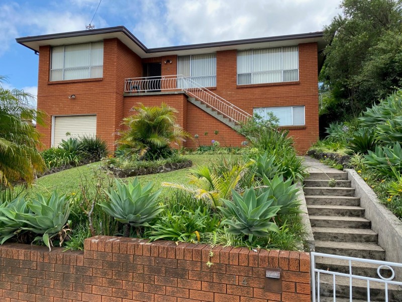 14 Jane Ave, Warrawong NSW 2502