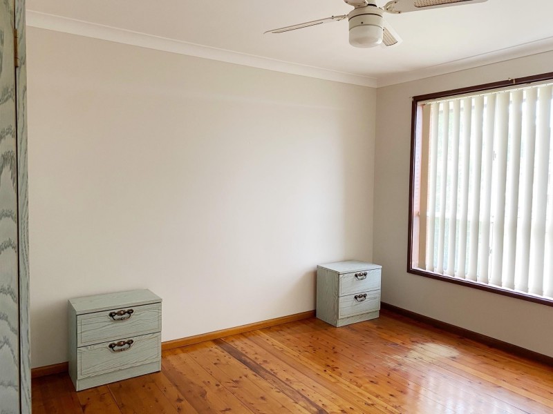 14 Jane Ave, Warrawong NSW 2502
