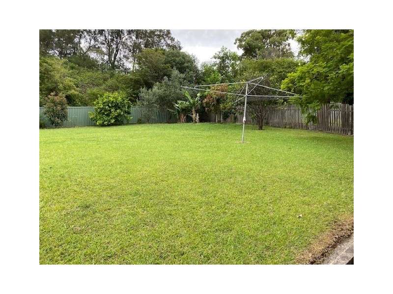14 Jane Ave, Warrawong NSW 2502
